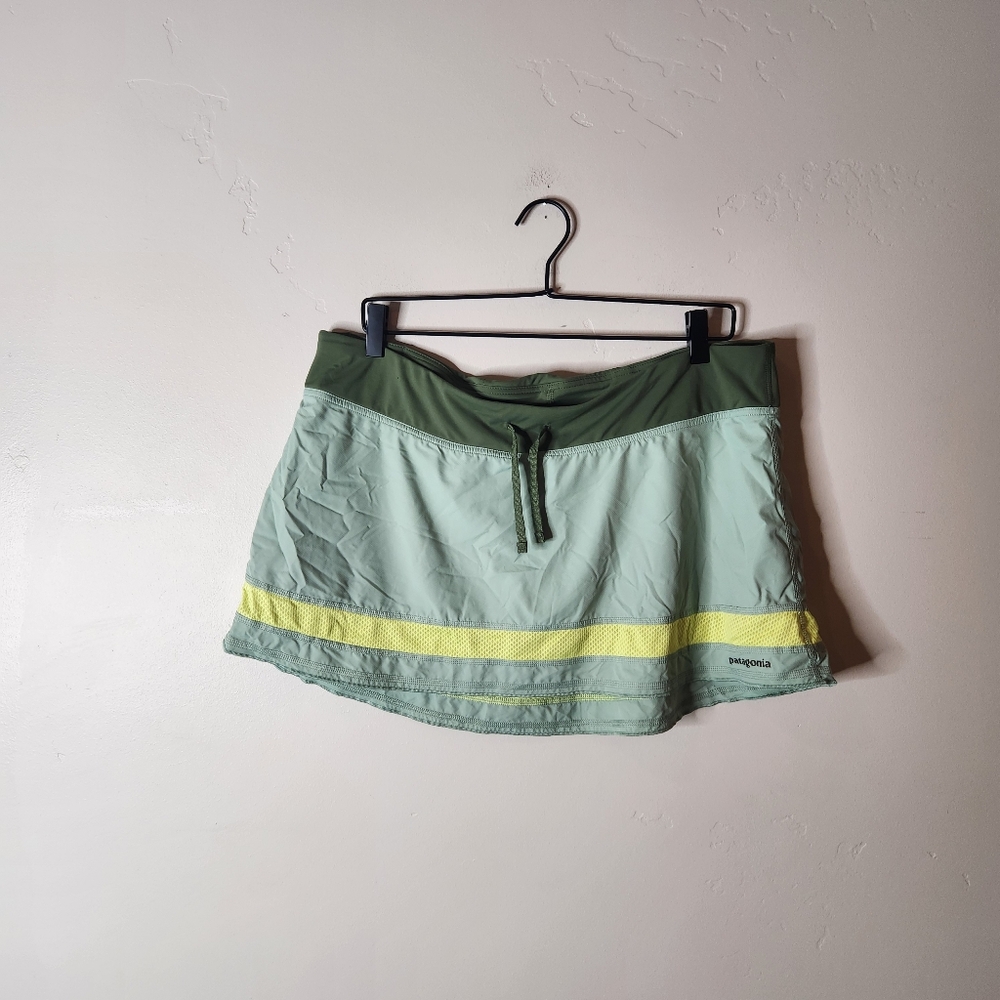 Patagonia Strider Skirt Size XL